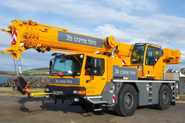 40 Tonne Capacity Mobile Crane